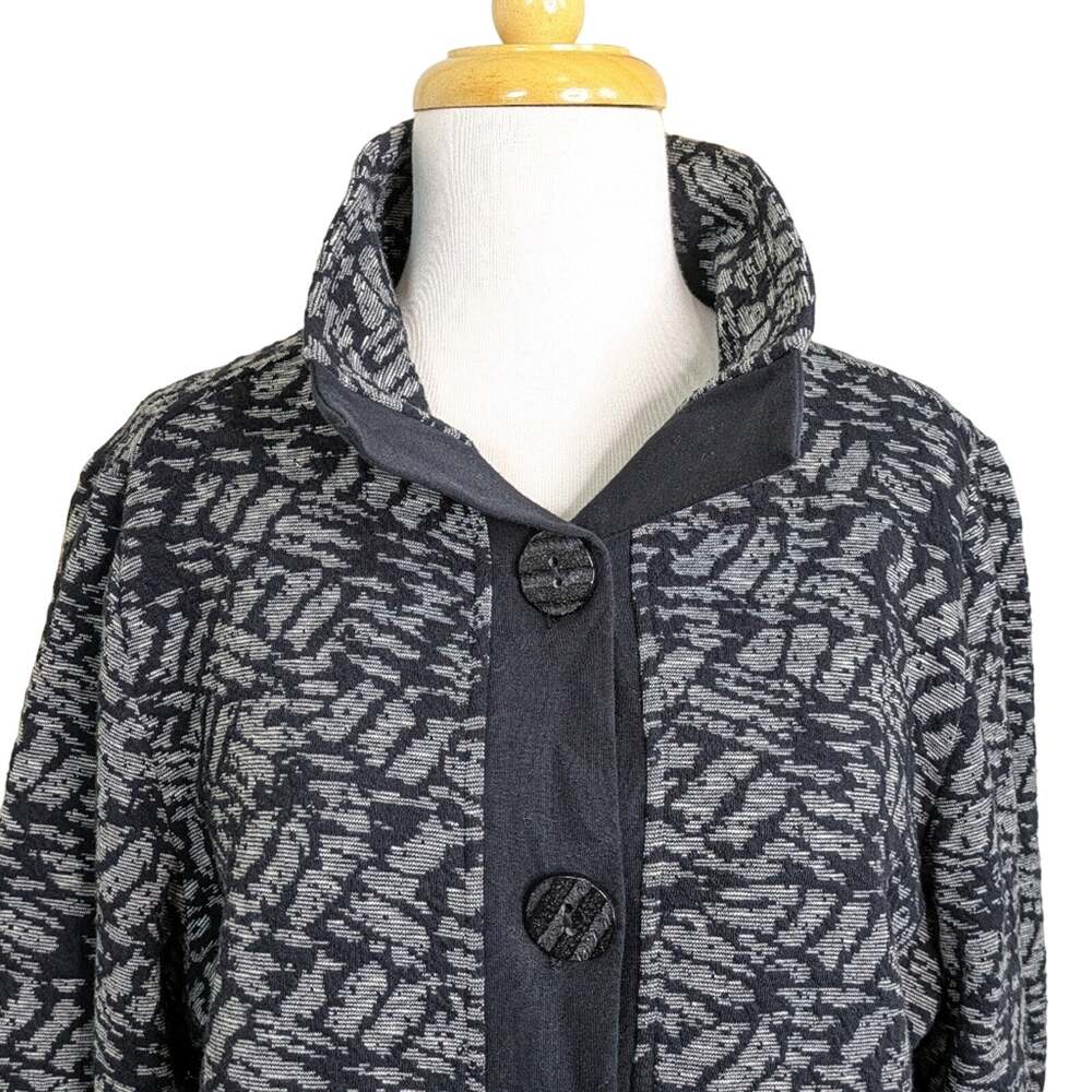 NEW Habitat Jacket Blazer Medium Black Gray Knit Abstract Button Front Lagenlook